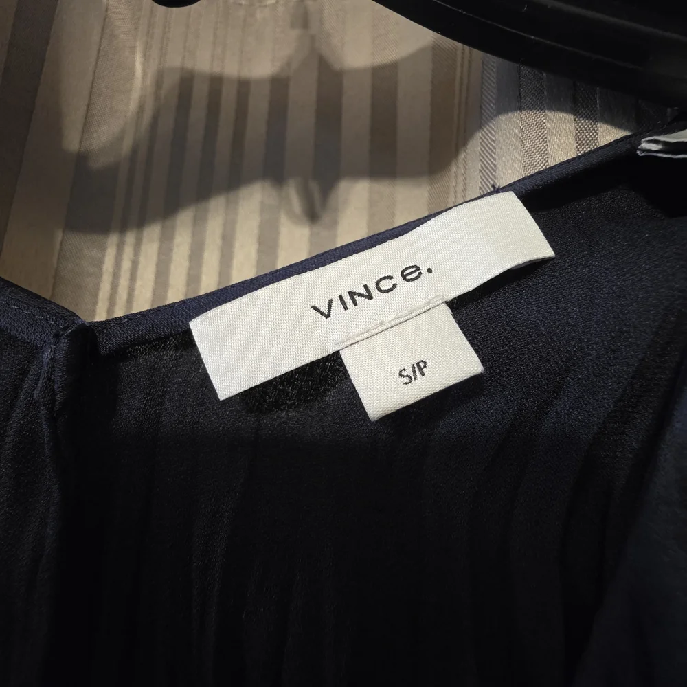 Vince Navy Blue Pleated Blouse - Picture 4 of 4